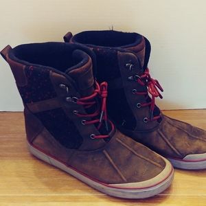 Women's Keen Waterproof Boots sz 11
